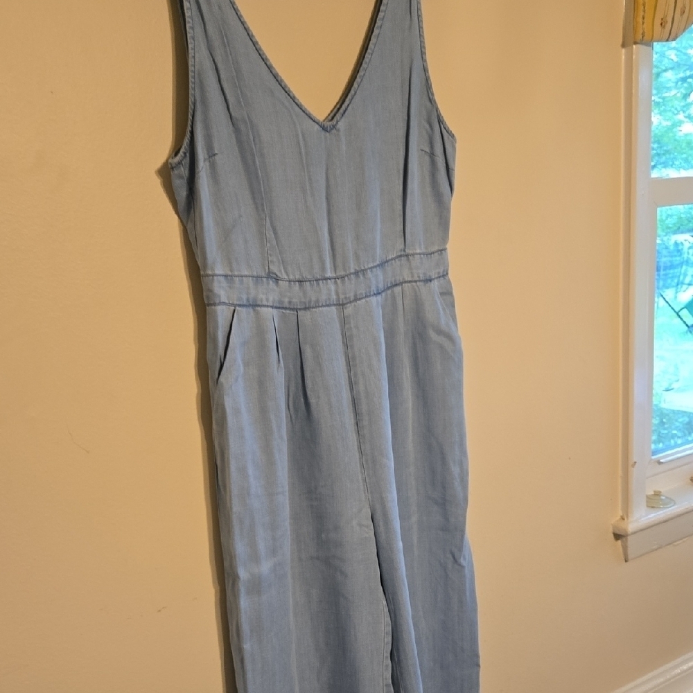 Cupcakes & Cashmere Blue V-Neck Wide Leg Jumpsuit P2P 18 W 28 HIP 20 INSEAM 30